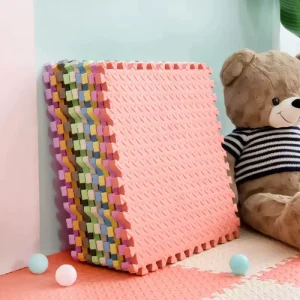 1cm Waterproof Non-Toxic EVA Interlocking Foam Mat, 60x60cm, Three-Leaf Pattern, Non-Slip, Foldable