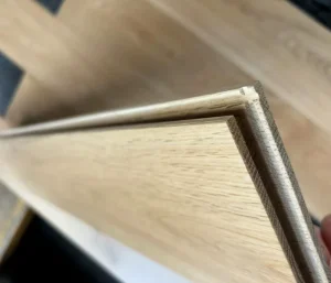 3-Layer Wood Flooring High Strength Fireproof and Waterproof Melamine Faced