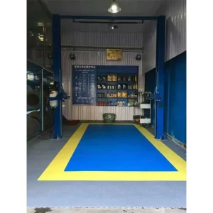 33×33×1.2cm Plastic Waterproof Click Lock Vinyl Flooring Tiles for Garage Applications Indoor Use