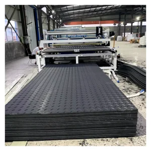 4×8 HDPE Track Road Floor Temporary Ground Mat For Heavy Equipment Mud Ground Mat