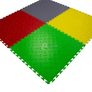 50x50x0.5 Anti Slip Waterproof Eco Friendly PVC Interlocking Vinyl Flooring Anti Scratch Surface Modern Supermarket Warehouse