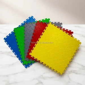 50x50x0.6cm Anti Slip Eco Friendly Water Resistant PVC Interlocking Vinyl Flooring Industrial Interior Use