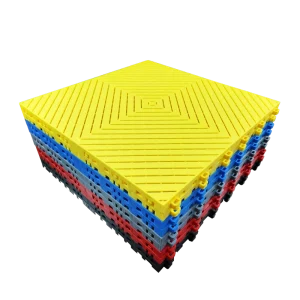 Anti-Slip PP Garage Flooring Mats with Interlocking Design for Car Detailing and Repair Workshops