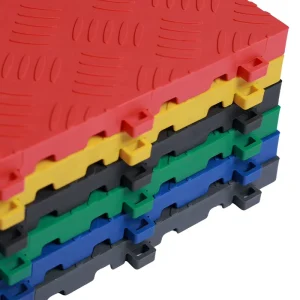 Anti Slip PP Modular Flooring Mat Interlocking Plastic Garage Floor Tiles for Car Workshop Auto Repair Shop