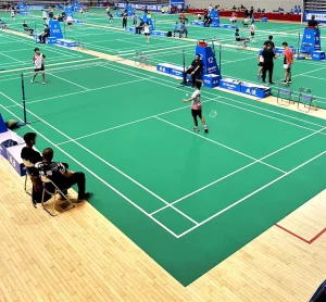 Badminton Sport Court With Traditional Design Pvc Vinyl Flooring Parquet Surface Treatment