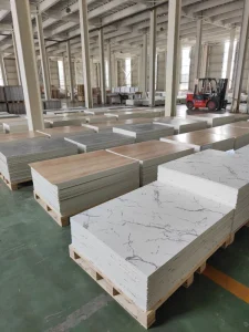 Commercial Grade Waterproof Vinyl Flooring for Gym and Hospital Use