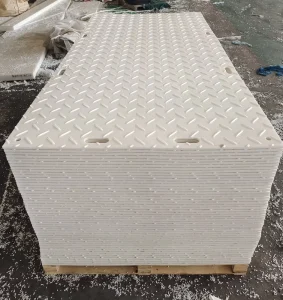 Custom Heavy Duty Recyclable UHMWPE Ground Protection Mat, 4×8 HDPE Temporary Road Mat, Track Floor Paving Slab, Cutting Service