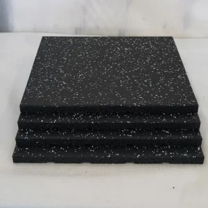 Customized Chinese Manufacture Interlocking Rubber Gym Floor