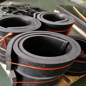 Customized High-Quality Anti-Slip Rubber Flooring With Flexible Reinforcement Rubber Sheet