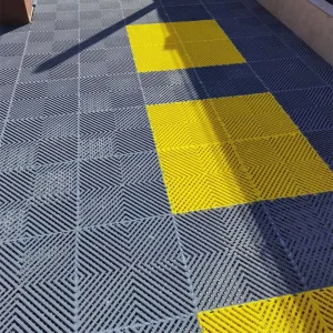 Easy to Repair Click Interlocking Anti-Slip Eco-Friendly Waterproof Vinyl Flooring Garage Floor Tiles 2cm Indoor