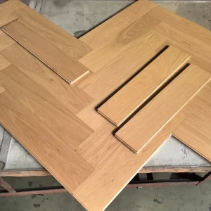 European Oak Engineered Wood Flooring, 14 mm, Herringbone