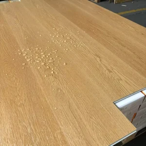 Factory Direct Anti-Slip SPC LVT Click Flooring, Wood Look PVC Vinyl Tiles for Indoor Home Decor