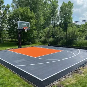 Factory Sales PP Material Backyard Sport Court Floor Tiles Outdoor Plastic Flooring Mat for Basketball Tennis Badminton Court