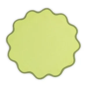Grass Trim Scalloped Edge Peridot Green Round Cotton Linen Placemats