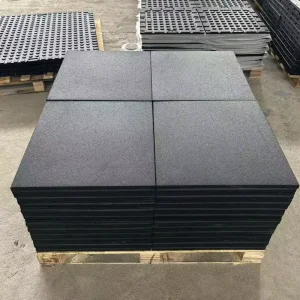 Guangdong Factory Matte Top Gym Rubber Flooring Shock-Absorbent Rubber Tile for Fitness Areas