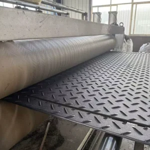 HDPE Heavy-Duty Mud Temporary Road Mat Ground Protection Sheet for Heavy Equipment