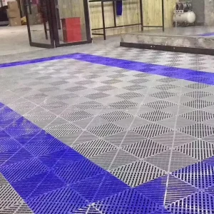 Heavy-Duty Interlocking Garage Floor Tiles, Anti-Slip PP Plastic Flooring Mat for Car Washes, Workshops, and Warehouses