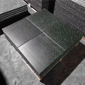 Heavy Duty Interlocking Rubber Tile Non-Slip Waterproof Eco-Friendly Shock Absorption Noise Reducing for Gym and Garden Flooring