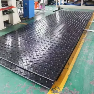 Heavy Duty PE Ground Protection Mats 4x8ft Lightweight Temporary Bog Mats with Textured Surface and Custom Cutting