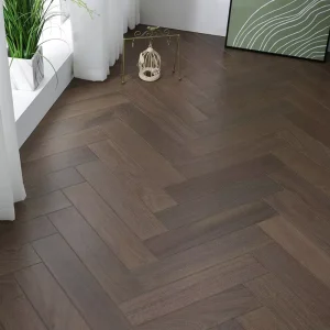 Herringbone Pattern Luxury Vinyl Foor for Indoor Use Click Lock Waterproof PVC SPC Flooring Plank for Living Room Hotel