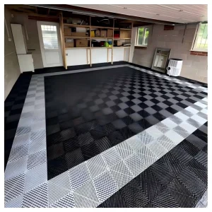 High Density Oil Resistant Rubber Garage Flooring Commercial Garage Flooring PVC Tiles Interlocking for Car Beauty Shop
