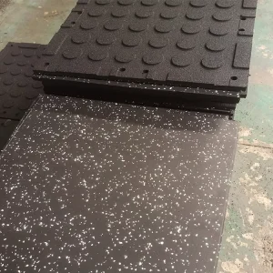 Indoor Fitness Room Rubber Flooring Tiles, Treadmill Mat, Playground Gym Carpet Rolls, Sound Insulation