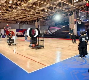 Indoor Solid Wood Sports Flooring High Density Fireproof Professional Resilient Eco-Friendly Soft Court System
