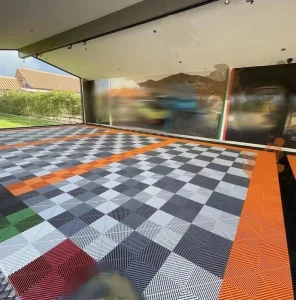 Industrial Plastic PVC Vinyl Garage Flooring Tiles for Car Workshops