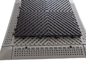 Interlocking Garage Flooring Tiles Plastic PVC 20mm Thick for Outdoor Sports Venues Hotels