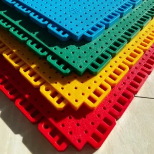 Interlocking Tiles Badminton Court Clay Effect Realistic Play Feel Low Maintenance No Watering Required PP Eco Friendly Durable
