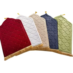 Islamic Ramadan Flannel Prayer Mat, Embossed Non-Slip Portable Travel Rug