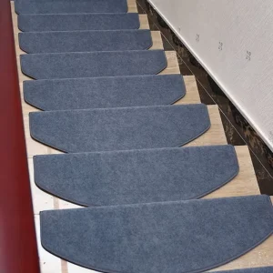 Japanese Style Self-Adhesive Stair Tread Mats Cuttable Washable Tufted Non-Slip for Home Hotel Wooden Marble Stairs