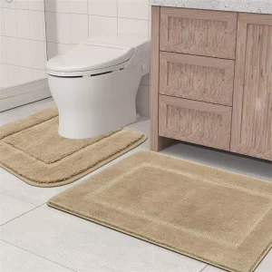 Machine-Washable 1-Piece Soft Microfiber Non-Slip Absorbent Pet-Friendly Bath Mat for Home or Hotel
