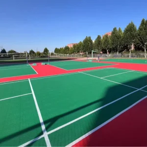 Modern Adhesive Anti Slip PVC Indoor Pickleball Sports Interlocking Flooring Rolls for Tennis Multi Sports Basketball Court