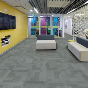 Modern Office Loop Pile PP PVC Backing Carpet Tile Easy Maintenance Stain Resistant Modular Flooring for Corporate Meeting Room