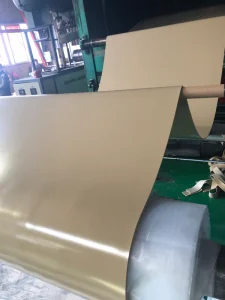 Natural Rubber Sheet High Elastic Recovery Excellent Wear Resistant 40 Shore 22MPa Long Rubber Mat Flooring Rolls