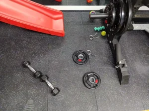 Non Slip Rubber Tiles Shock Absorption Heavy Duty Rubber Mat Gym Use Rubber Flooring