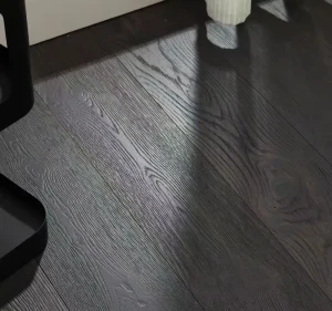 Oak Engineered Wood Flooring 3 Layer 3mm Wear Layer Click Lock ENF Water Based Finish