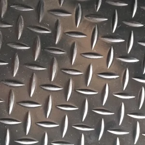 Outdoor Diamond Rubber Sheet Flooring Anti Slip Cutting Service 3-6mm Thickness 0.5-2m Width Bothwin Brand 10-30m Length 20 Roll