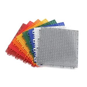 Outdoor Plastic Interlocking Floor Tiles for Badminton Tennis Courts Anti-Slip Surface 15mm Thickness