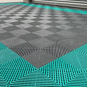 Outdoor Weatherproof Hollow PP Suspended Interlocking Drain Mat for Open-Air Garages, Commercial Car Washes, and Construction