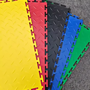 PVC Plastic Workshop Flooring, Lock-Splicing, Wear- and Pressure-Resistant, for Garage and Auto Repair Floors