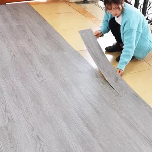 PVC Wood or Marble Pattern Self-Adhesive LVT Vinyl Flooring Roll for Indoor Gyms