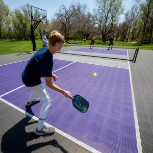 Pickleball Court Flooring Eco Friendly Interlocking Artificial Grass Tile For Outdoor Garden Use With Anti Slip Surface