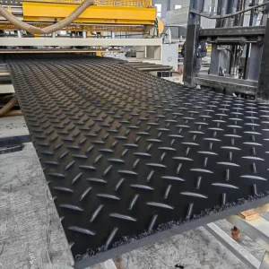 Plastic HDPE Temporary Road Mats HDPE Construction Track Road Mat UHMWPE Ground Protection Swamp Floor Mat PE Paving Slabs