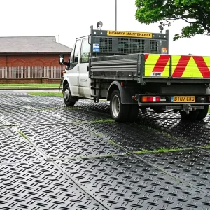 Portable HDPE UHMWPE Event Flooring Outdoor Protection Mats Cutting Service Temporary Pedestrian Traffic Access Ground Boards