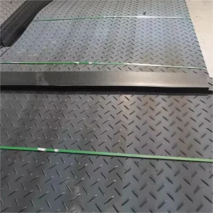 Reversible Ground Protection Mat for Double Service Life HDPE Heavy Duty Floor Protector Mat Ground Protection Mats