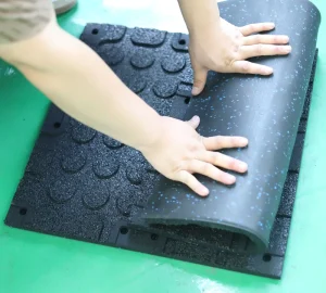 Rubber Floor Mat 50*50/100*100cm Indoor Sports Flooring for Gym