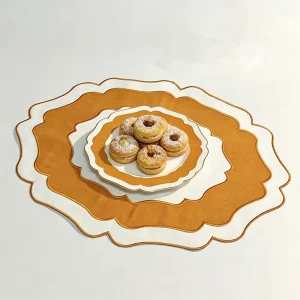 Scalloped Edge Two-Tone Woven Cotton Linen Placemats for Kitchen Dining Tables, Heat Resistant, Non-Slip, Washable