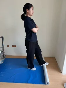 Self-Adhesive Breathable Waterproof Paintproof Floor Protection Felt for Living Room and Stairs